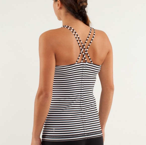 Lululemon Free to be Tank - Picture 8 of 9